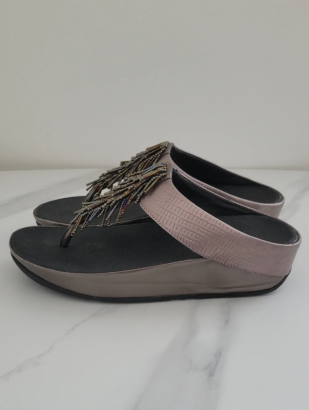 Fitflop Metallic Rose Gold Straps With Beaded Fringe Sandals - Picture 2 of 13